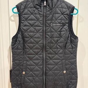 Free Country Women's Charcoal Quilted Vest